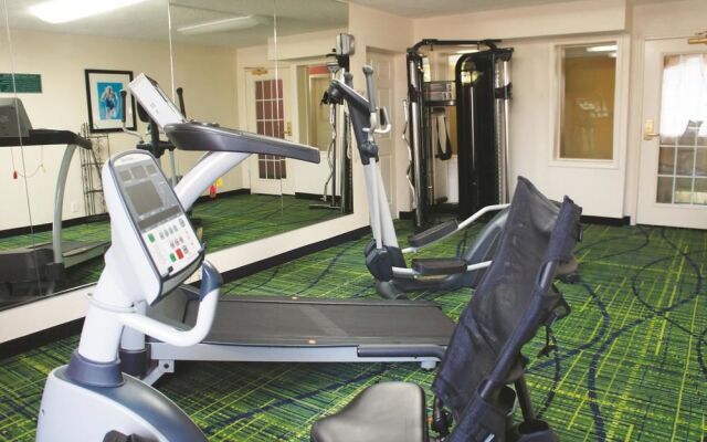 La Quinta Inn & Suites Tulsa Central