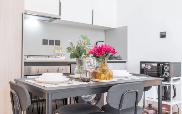 Outstanding Studio in Empire Residence JVC