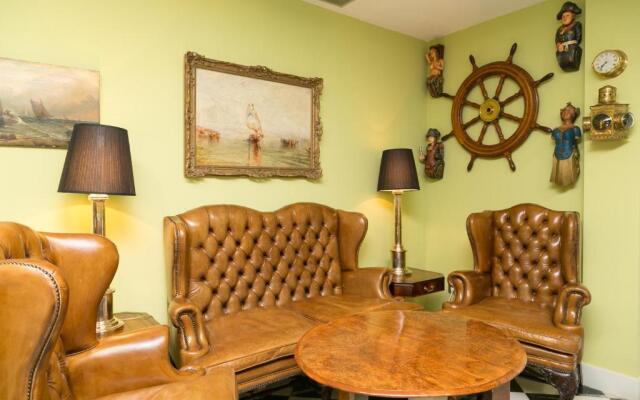 Hotel Ateneo Sevilla