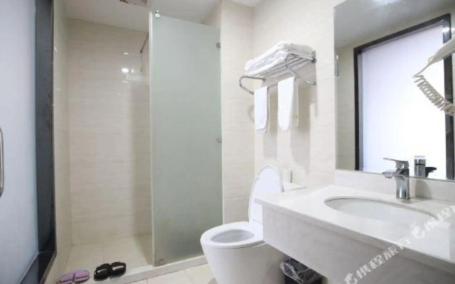 Yuexiang Hotel (Shanghai Pudong Airport)