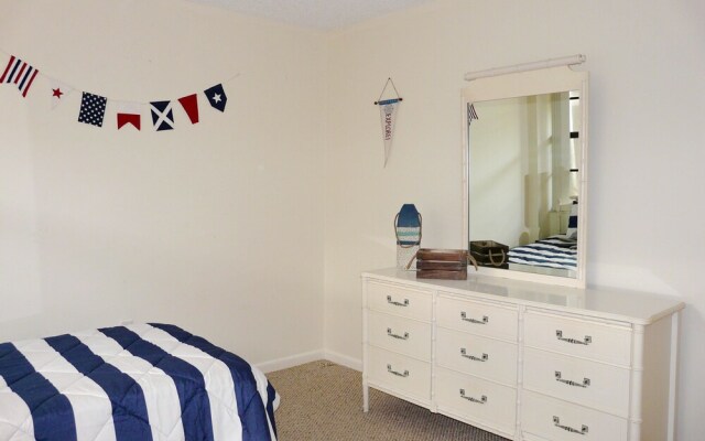 Peaceful Condo With Pool and Steps to Tigertail Beach