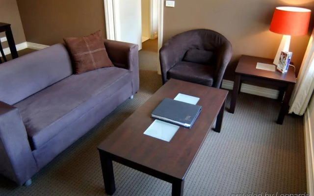 Comfort Hotel Melbourne Central