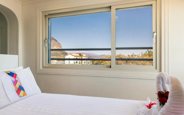 Sun & Moon Resort