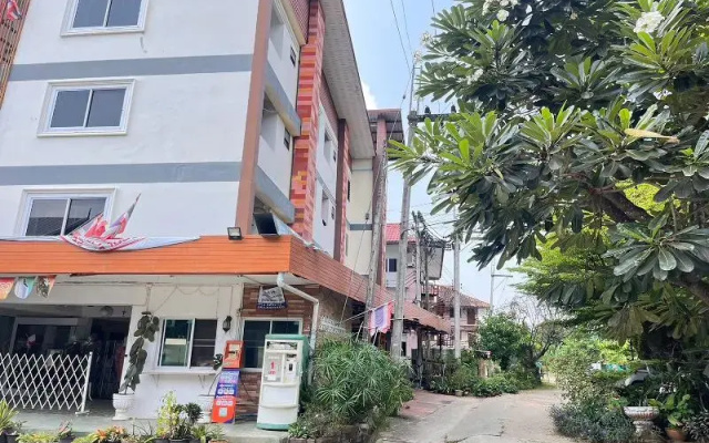 The First Residence Lamphun By Zuzu