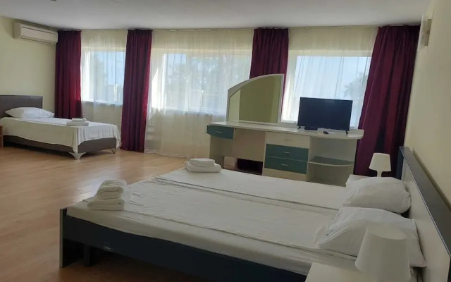 Quartz Hotels Varna Briz
