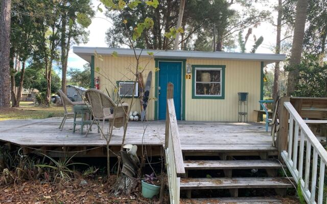 Nature Coast Inn and Cottages