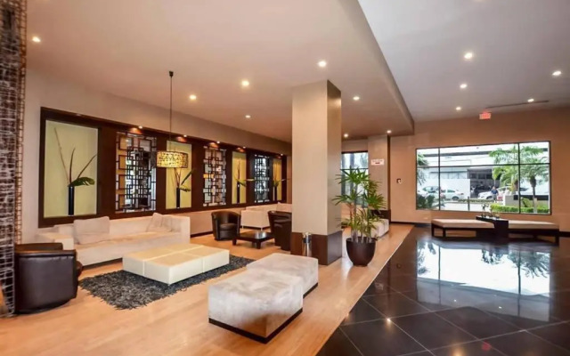 Ecusuites 1011 Torre Sol II Park1ng - Airport