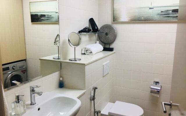 JCB Dubai Marina Apartment