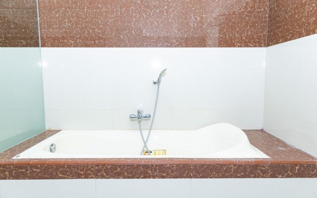 Sea Residence Manado by RedDoorz