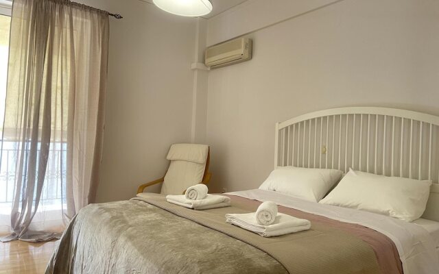 Cassiopeia - Glyfada Apartment