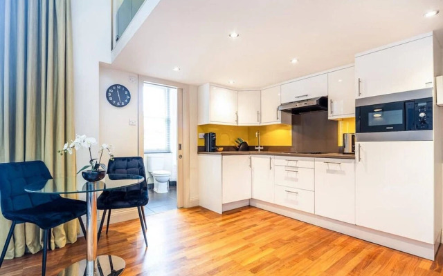 Fabulous Notting Hill Spacious Studio Apartment