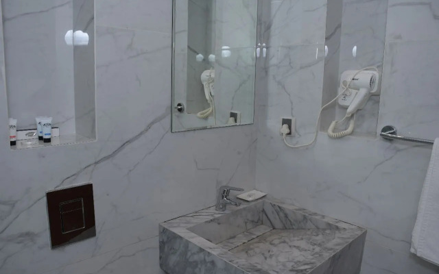 Palm Boutique Hotel