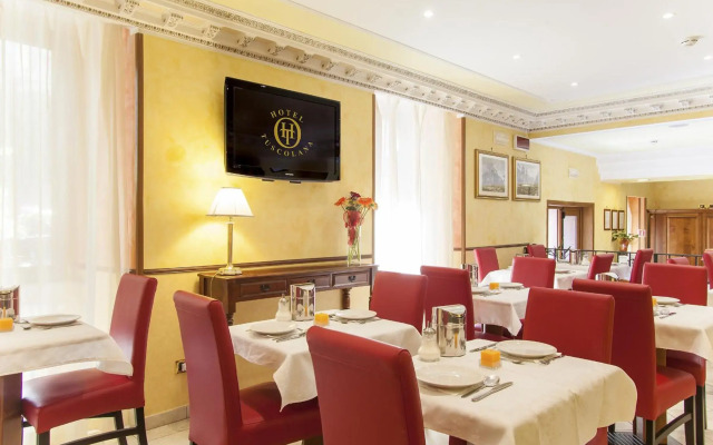 Hotel Tuscolana