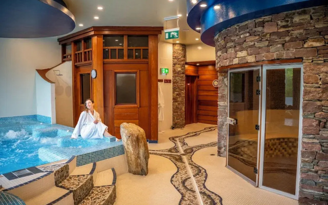 Delphi Resort