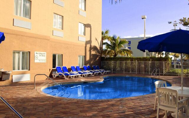 Hampton Inn & Suites Ft. Pierce