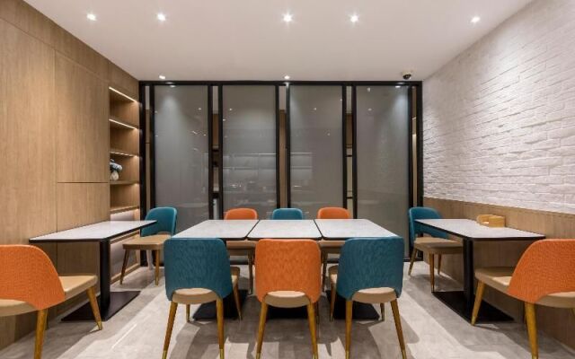 Hanting Hotel Shanghai Lujiazui Oriental Pearl New Branch
