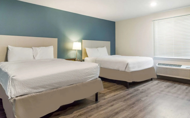 WoodSpring Suites Lake Jackson