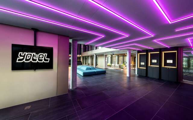 YOTEL Geneva Lake