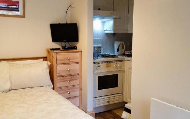 'Mysty' Studio style 3 for 2 WINTER DEAL