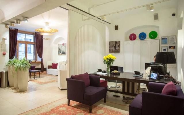 Dome Hotel