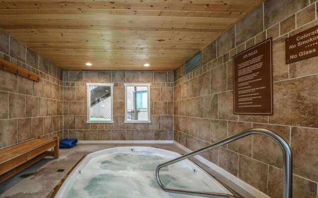 Wild Irishman 1064a by Summitcove Vacation Lodging