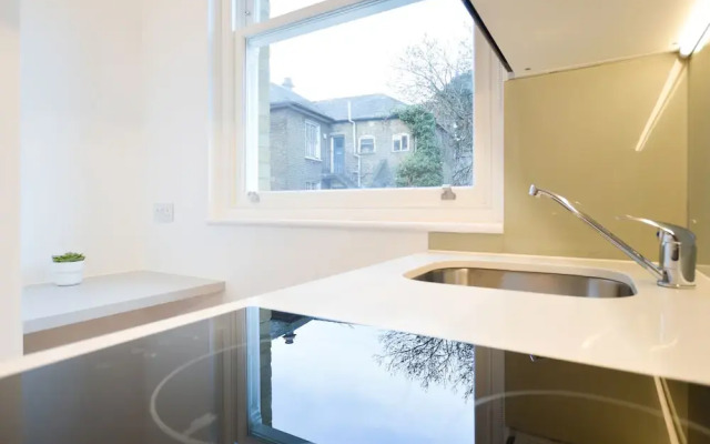 Shepherds Bush Green Serviced Apartments by Concept Apartments