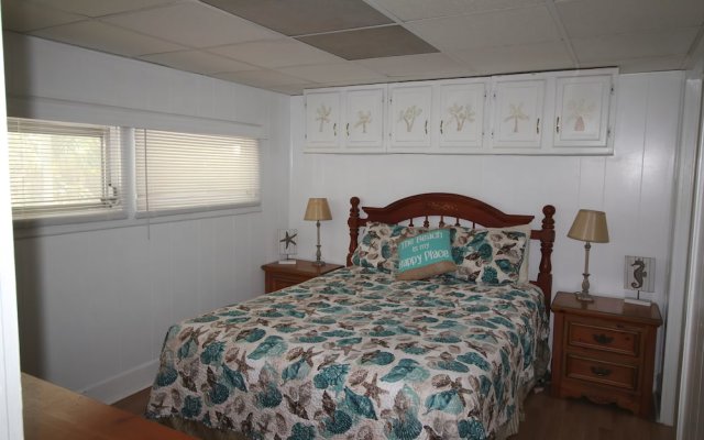 Indian River Lagoon Waterfront Cottages