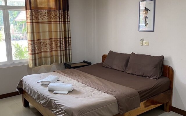 Klang muang river home