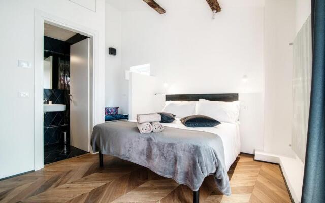 Caesar Suites On Lake Como - By House Of Travelers -