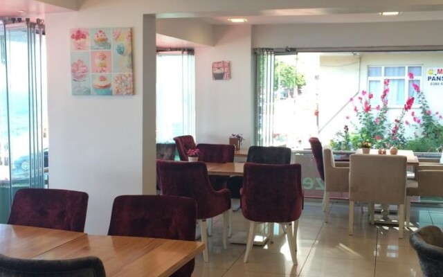 Bayraktar Hotel