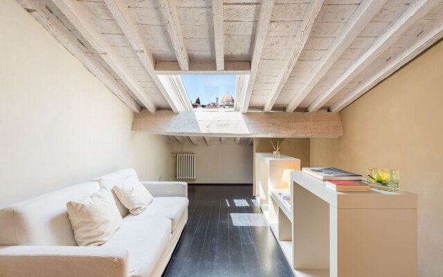 Santa Croce Apartments