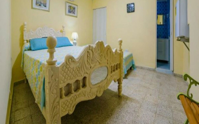 Casa Sandra Y Mariela