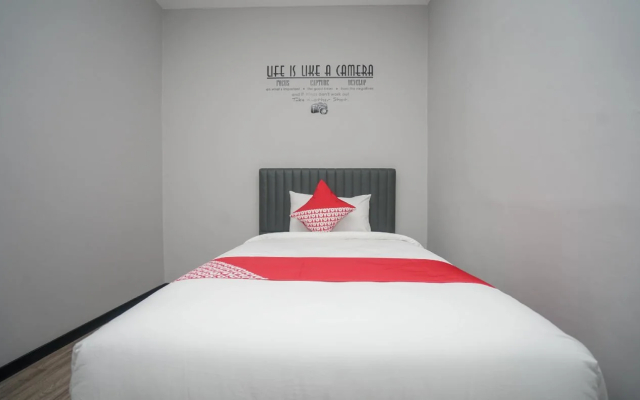 Rajawali Homestay By OYO Rooms - Hotel in Palembang - Photo 2