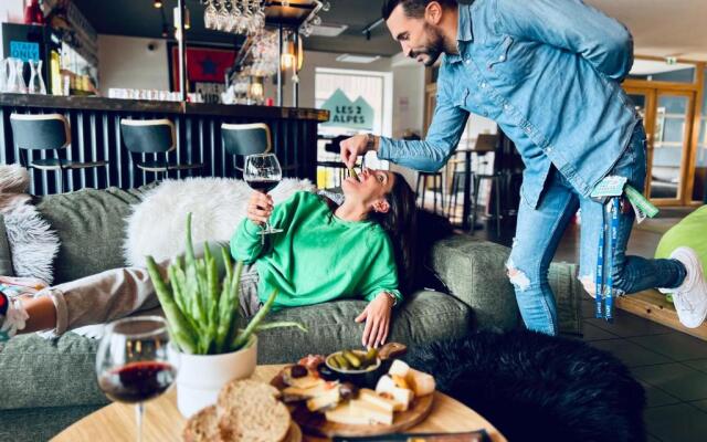 The People - Les 2 Alpes - Hostel