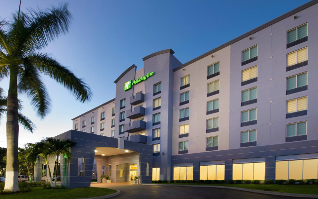 Holiday Inn Miami-Doral Area, an IHG Hotel