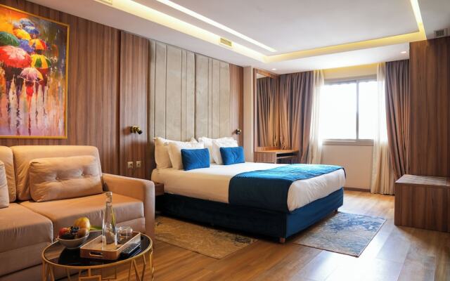 First Suites Hôtel