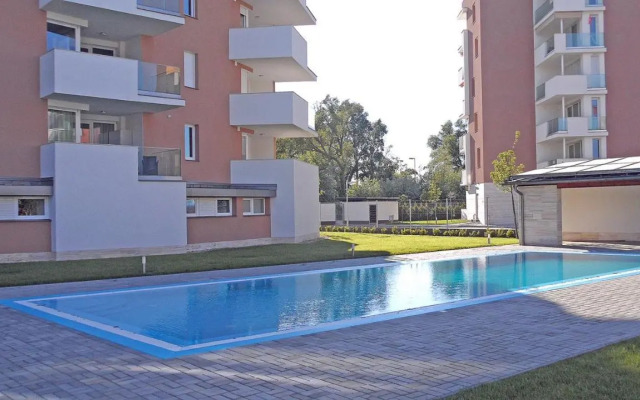 Solar Golden Beach Apartments