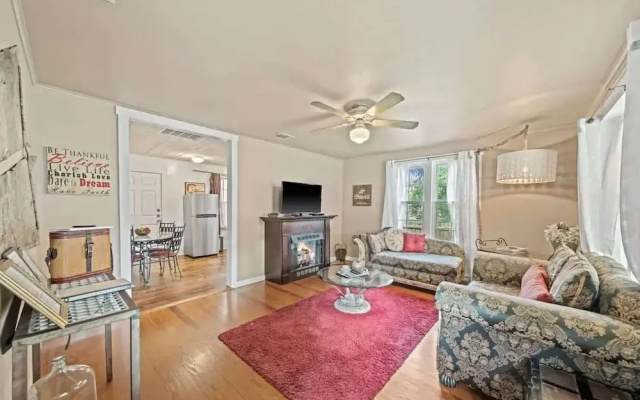 Ava and Weston Combo House