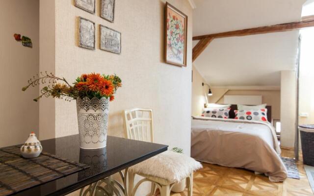 Apartment on Svobody Avenue 47