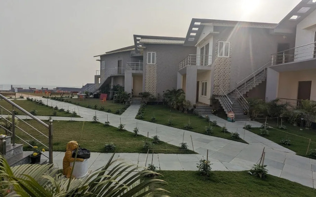 Parth King Beach Resort