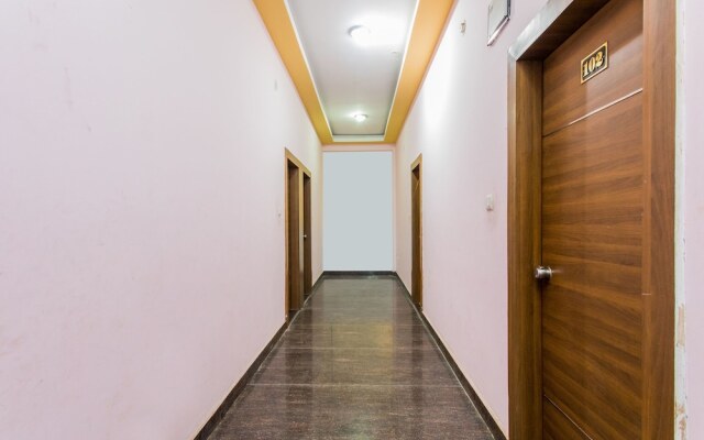 OYO 15569 Hotel Manorama Palace