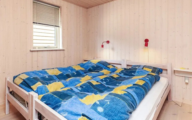 6 Person Holiday Home in Logstor
