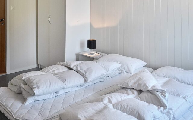 10 Person Holiday Home in Skei i Jolster