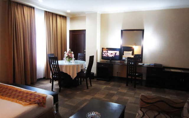 Furaya Hotel