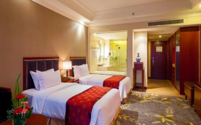 Xinjin Celebrity City Hotel