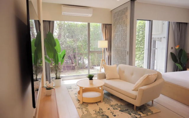 Cozy LakeSide apartments in Laguna