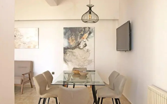 Niriides Home