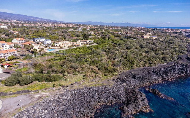 Villa Leone with Pool by Wonderful Italy