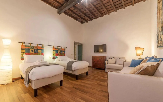 Unique Opportunity To Live in a Renaissance Palace - Ac/Wi-Fi