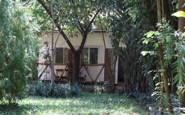 PTL Neneu Hotel
